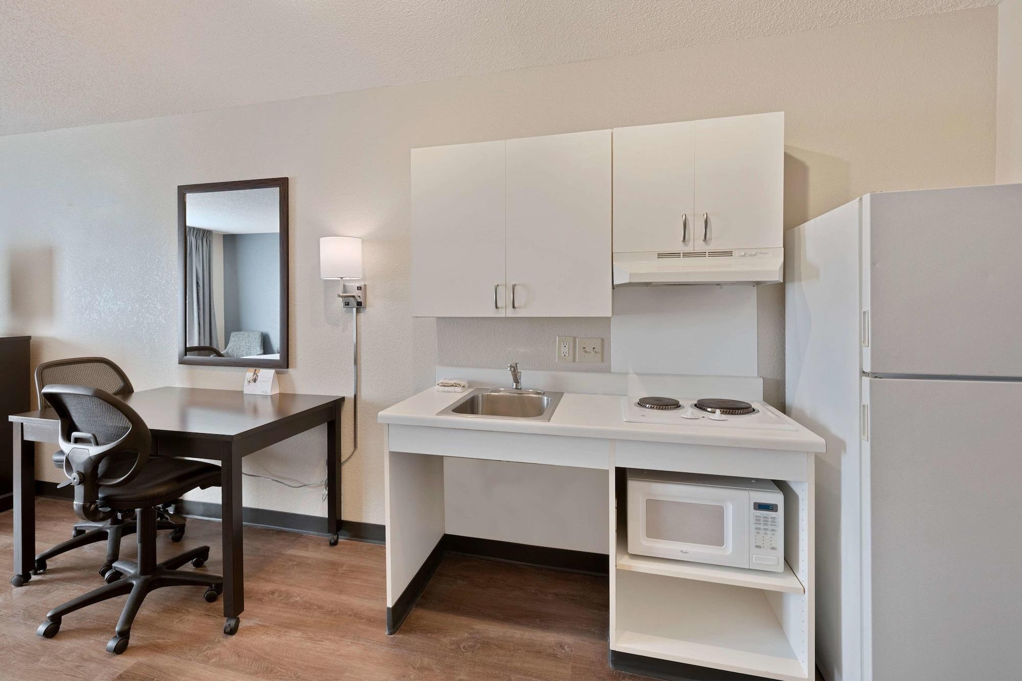 Extended Stay America Select Suites - Charlotte - Tyvola Rd Esterno foto