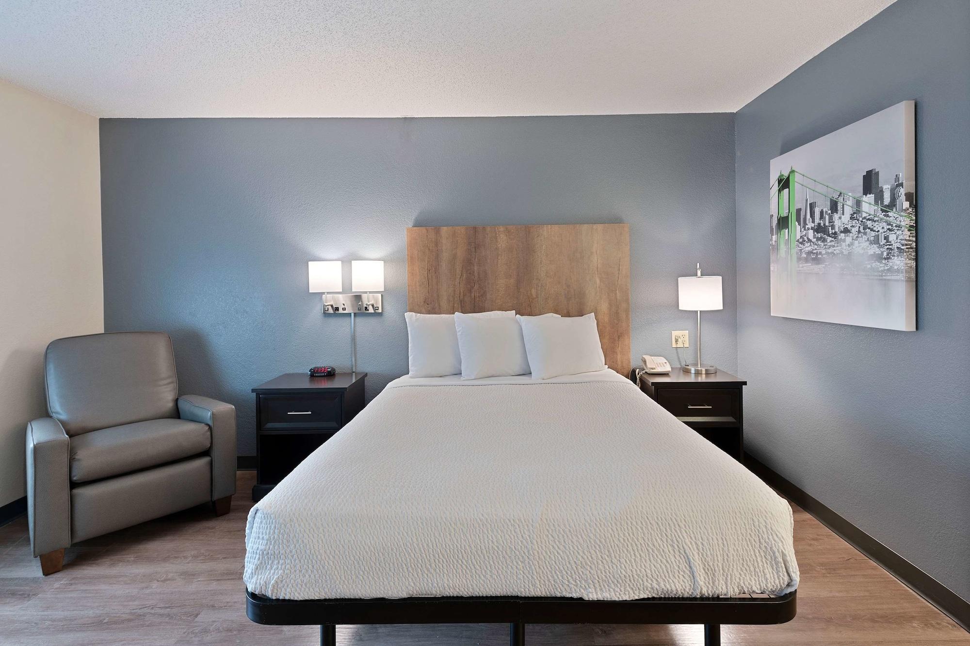 Extended Stay America Select Suites - Charlotte - Tyvola Rd Esterno foto