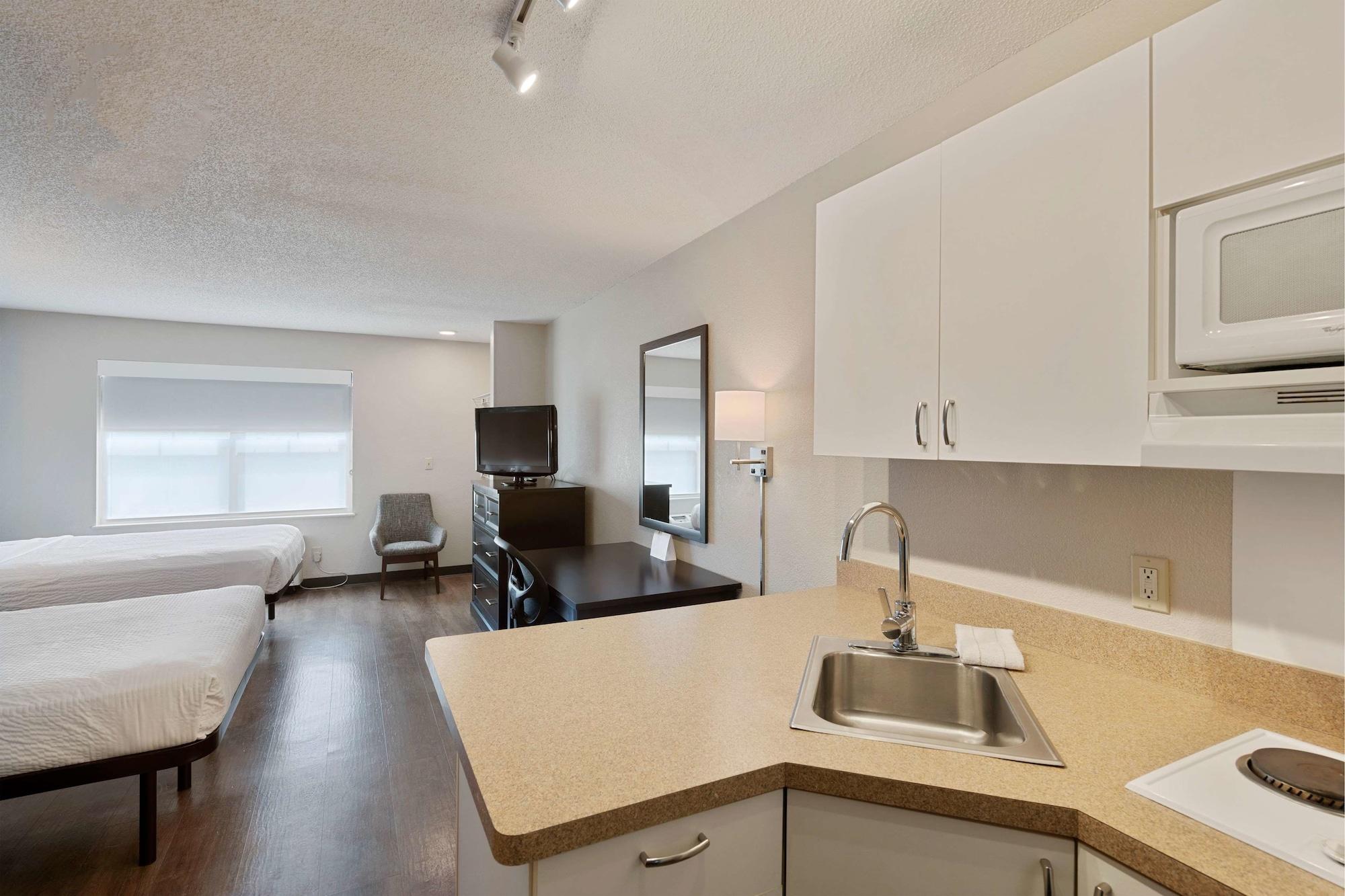 Extended Stay America Select Suites - Charlotte - Tyvola Rd Esterno foto
