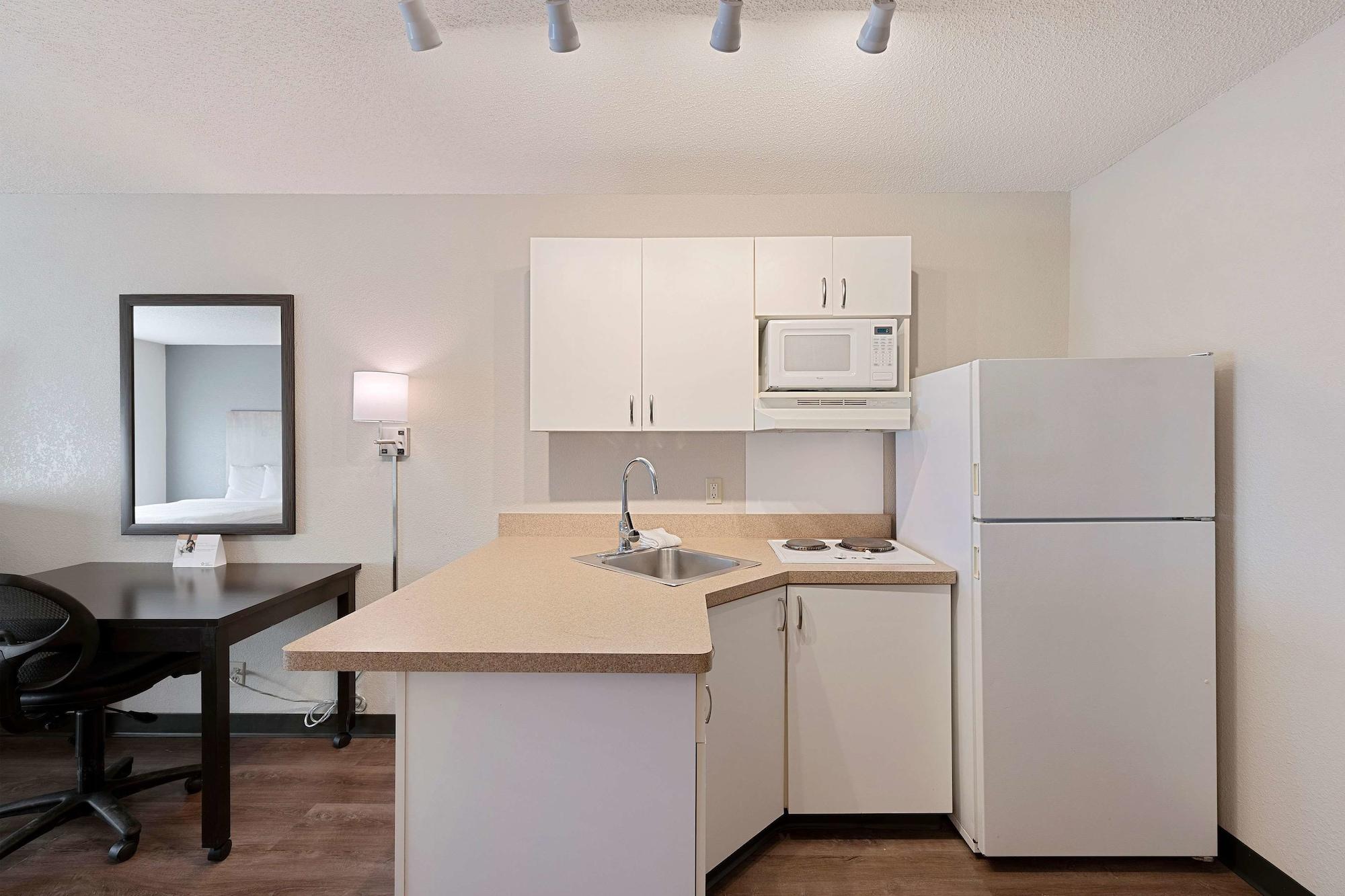 Extended Stay America Select Suites - Charlotte - Tyvola Rd Esterno foto
