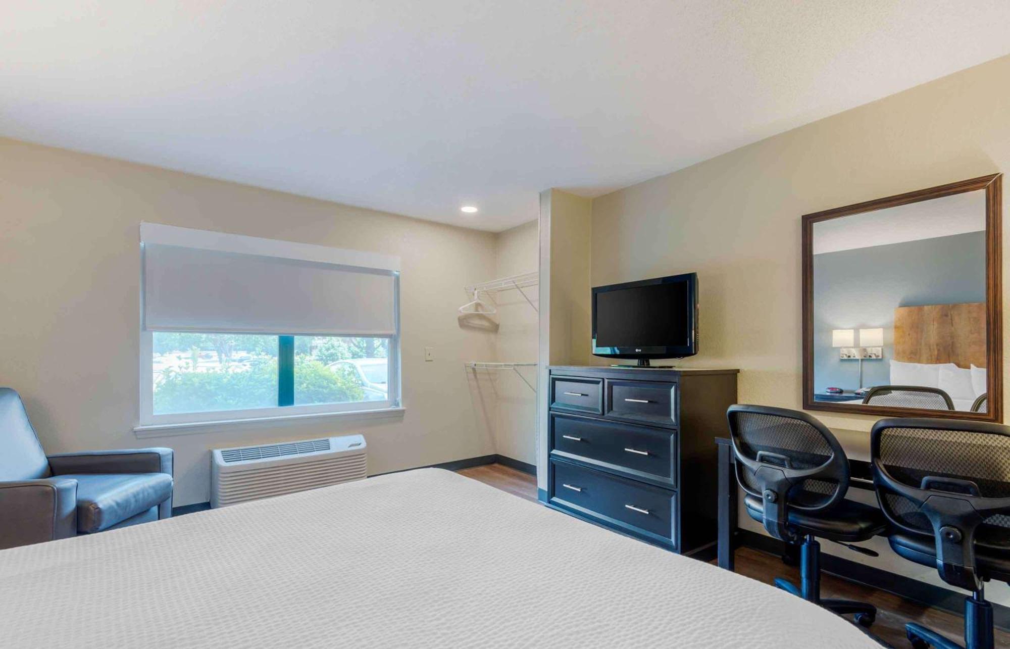 Extended Stay America Select Suites - Charlotte - Tyvola Rd Esterno foto