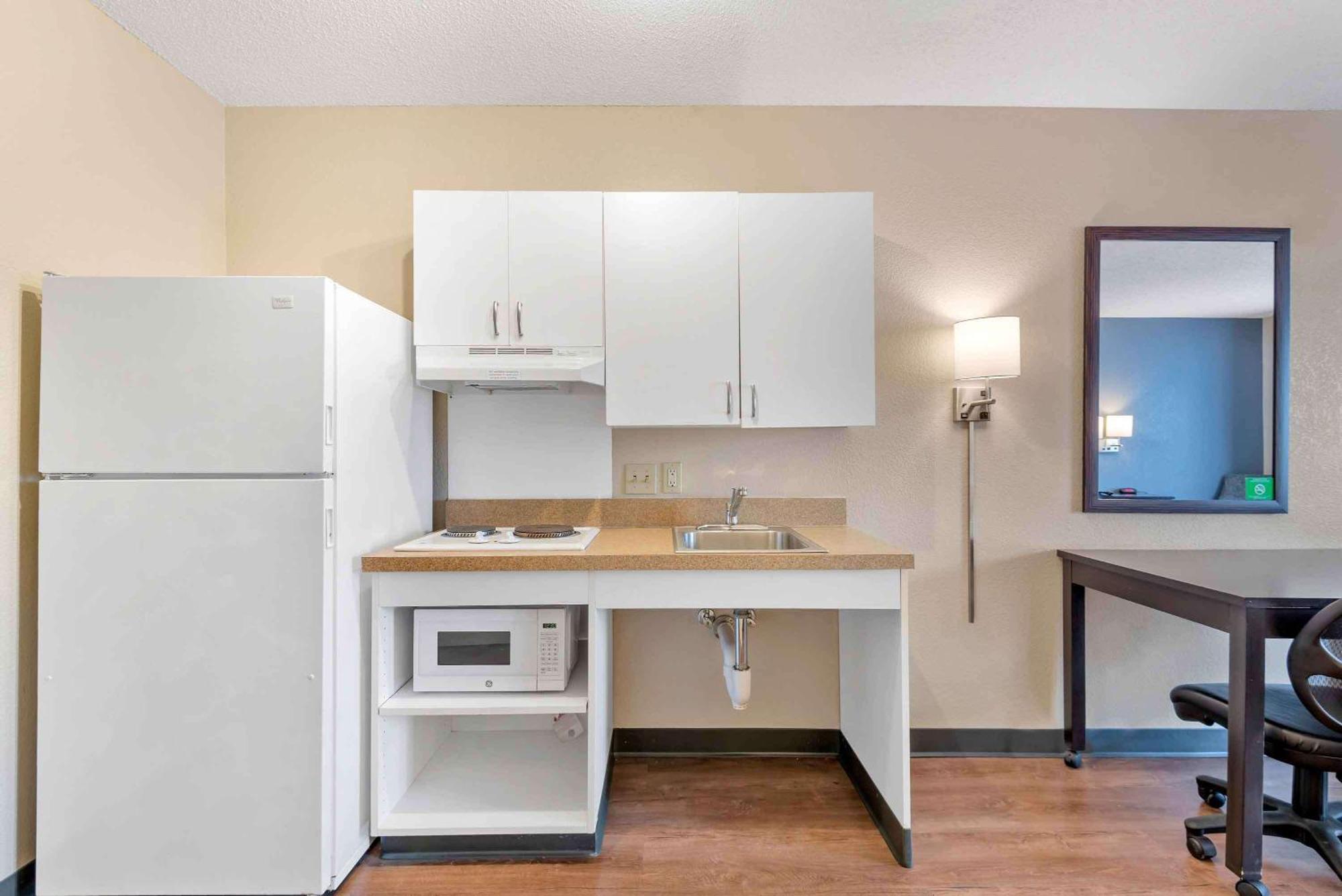 Extended Stay America Select Suites - Charlotte - Tyvola Rd Esterno foto